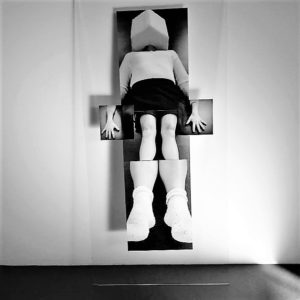 Collage kunstwerk met fotografie en glas