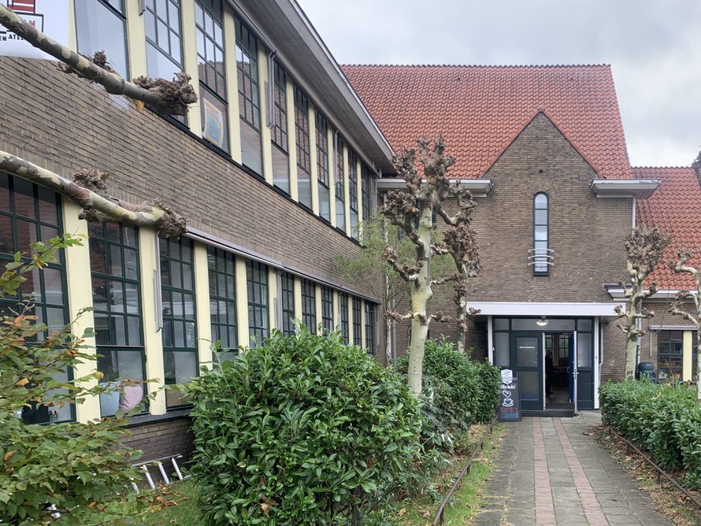 Cursussen voor kunstenaars in Vlindertuin werkplaatsen en ateliers Arnhem